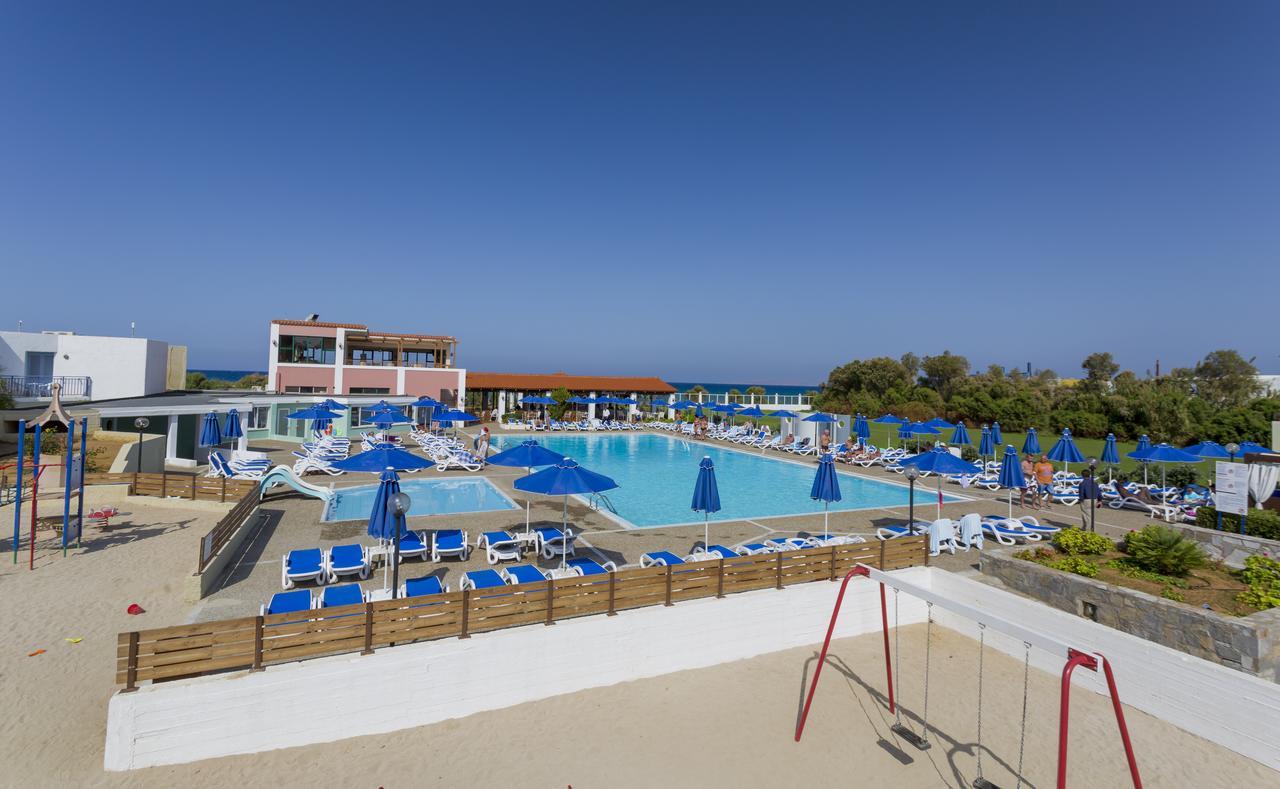Dessole Dolphin Bay Hotel Amoudara  Exterior photo